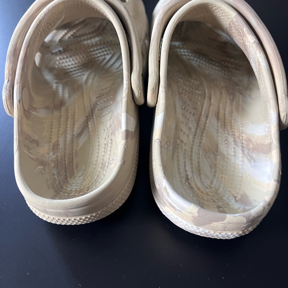 Crocs - Picture 7 of 8